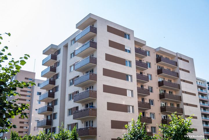 Apartament 4 · Coresi